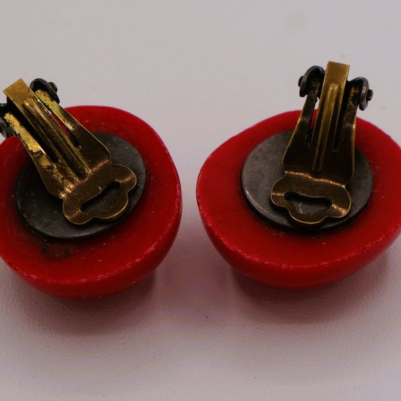 Vintage 2 Pair Chunky Red & Gold Porcelain Geometric and Dome Clip-on Earrings - Picture 9 of 10